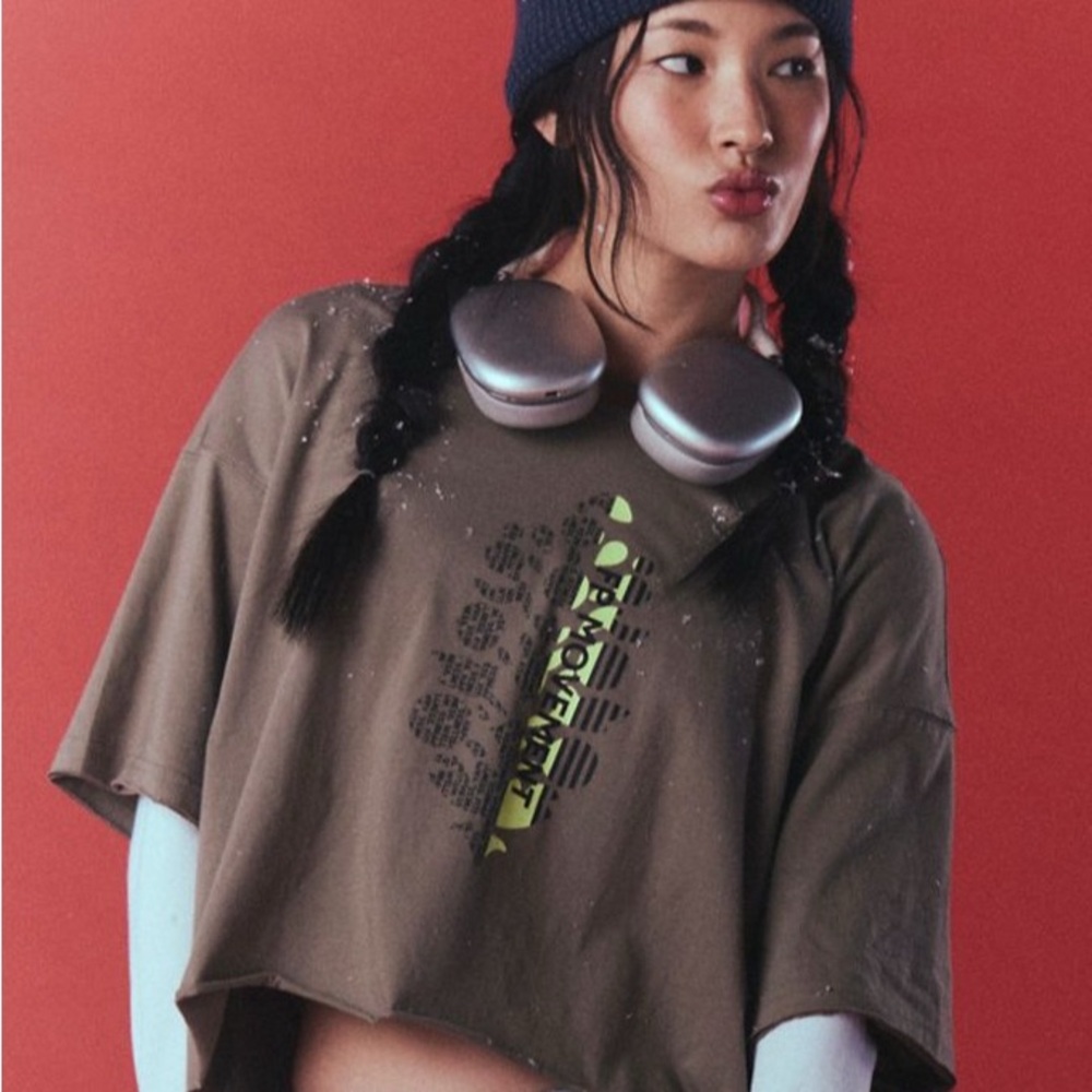 NWT Free People Movement Inspire Cropped Te